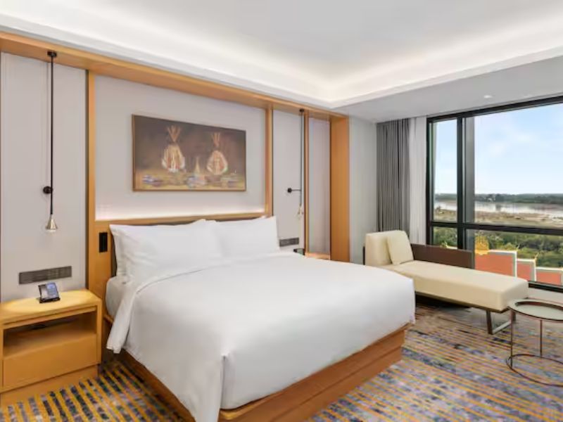 Double Tree by Hilton Vientiane