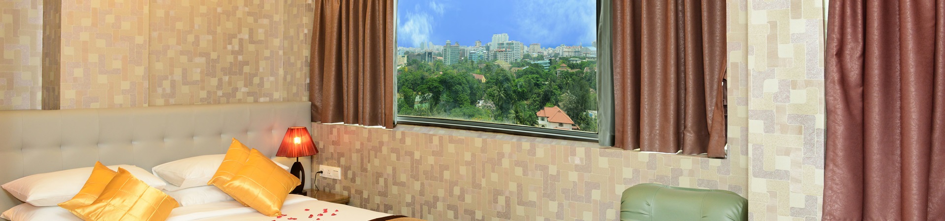 Hotel Grand United - Ahlone Branch