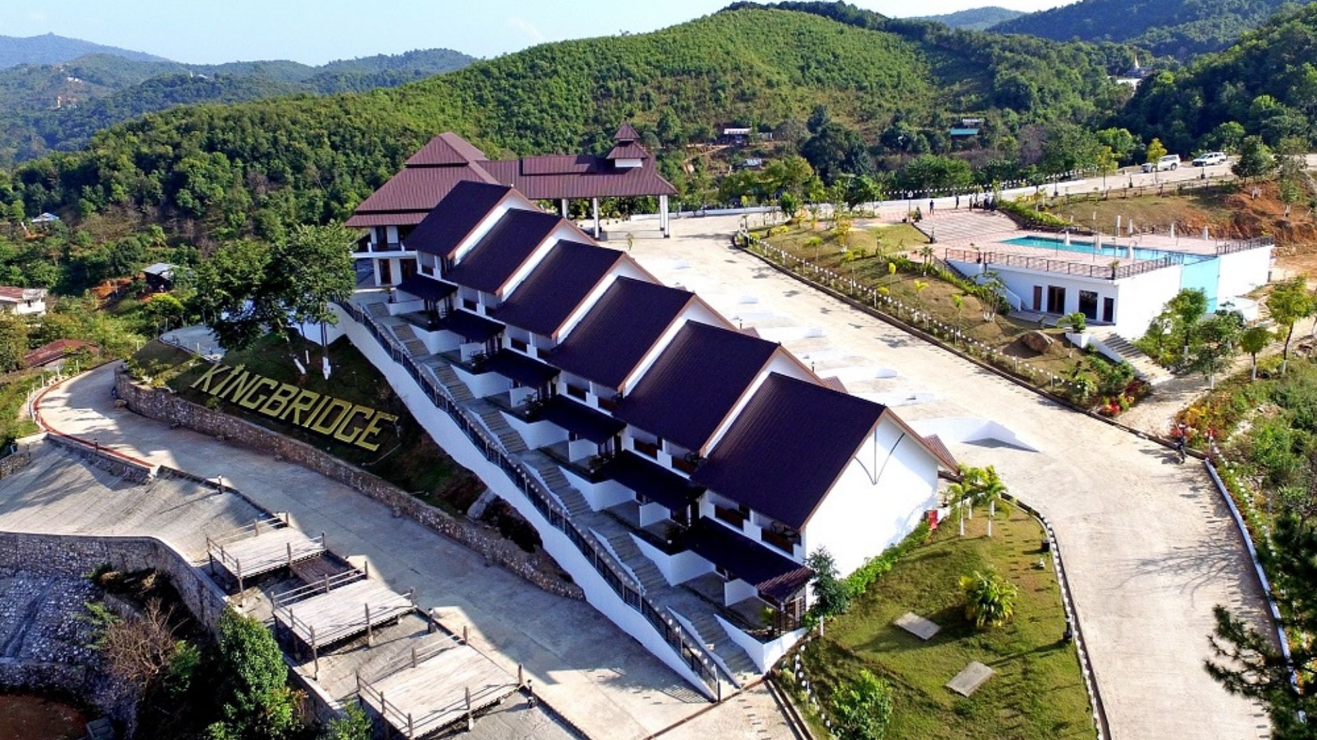 Kingbridge Hotel & Resort