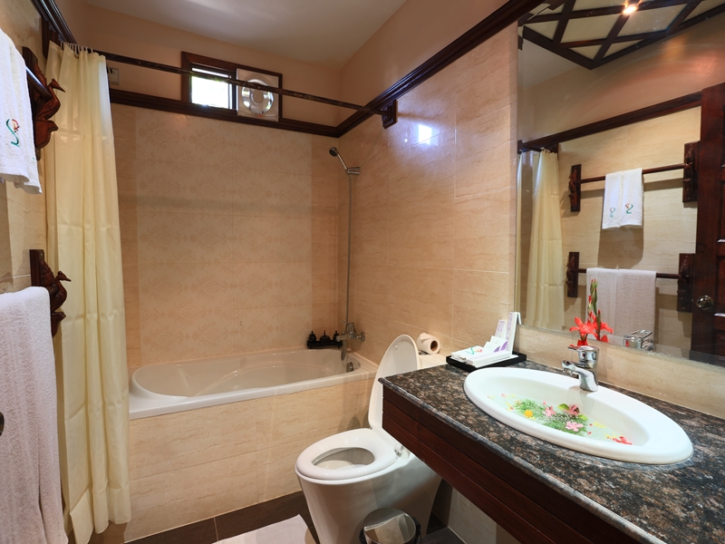 Shwe Yee Pwint Hotel