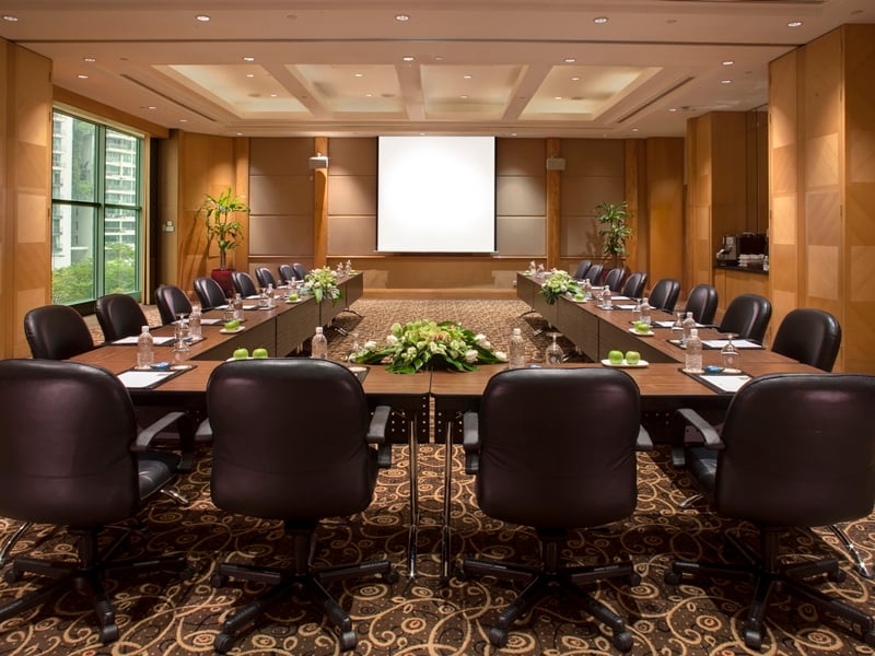 Grand Copthorne Waterfront Hotel