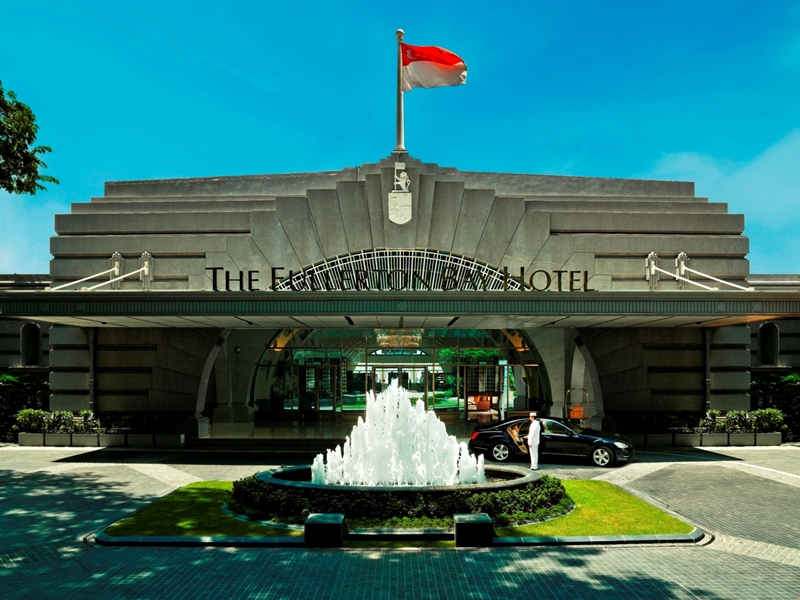 The Fullerton Hotel