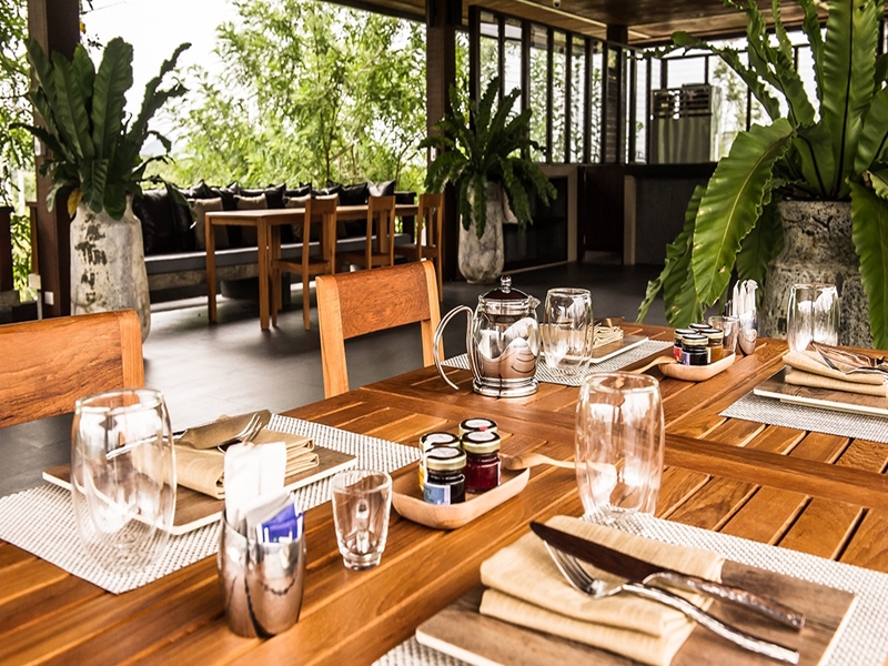 Atta Lakeside Resort Suite