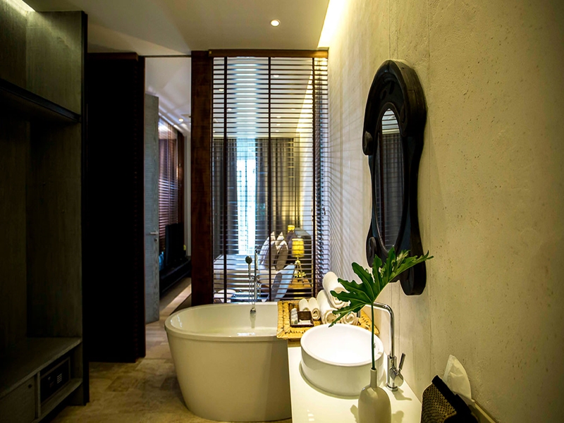 Atta Lakeside Resort Suite