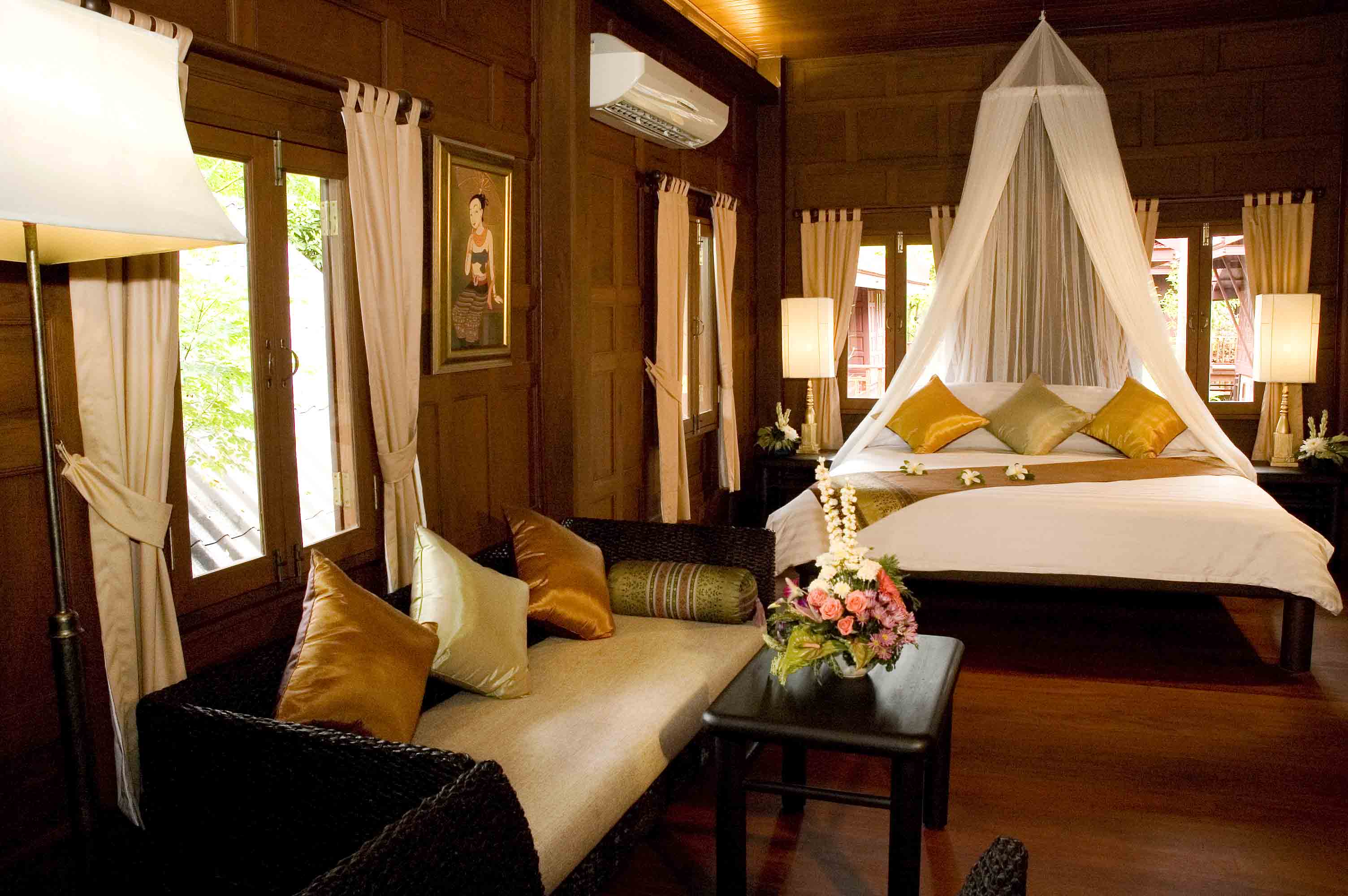 Baan Amphawa Resort & Spa