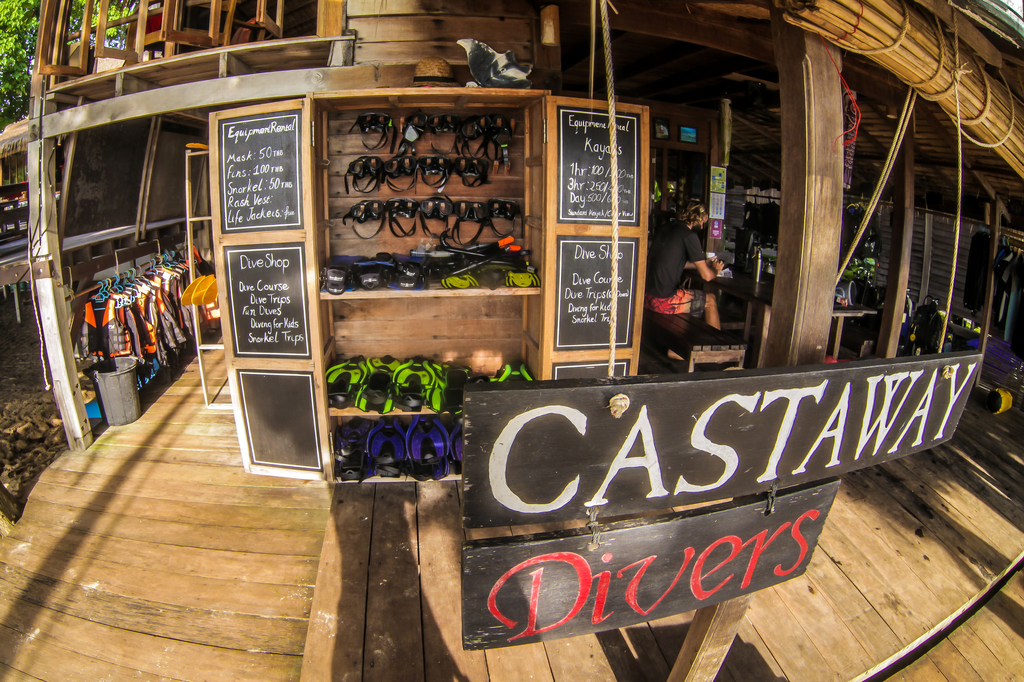 CastAway Beach Resort - Koh Lipe