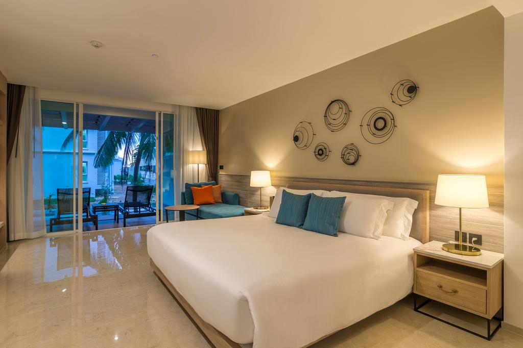 Centara Ao Nang Beach Resort and Spa