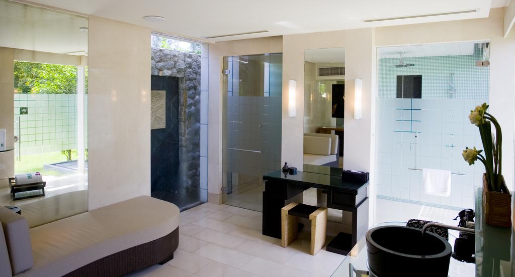 DoublePool Villas By Banyan Tree Phuket
