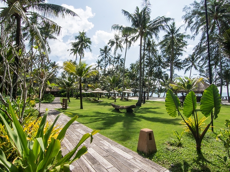 High Season Pool Villa & Spa