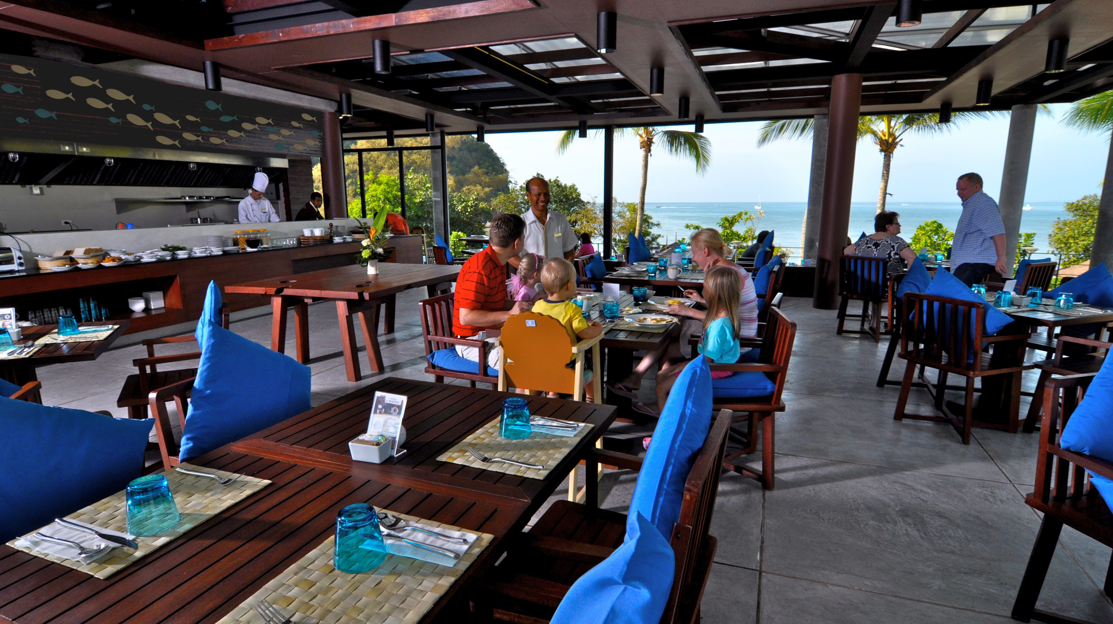 Holiday Ao Nang Beach Resort