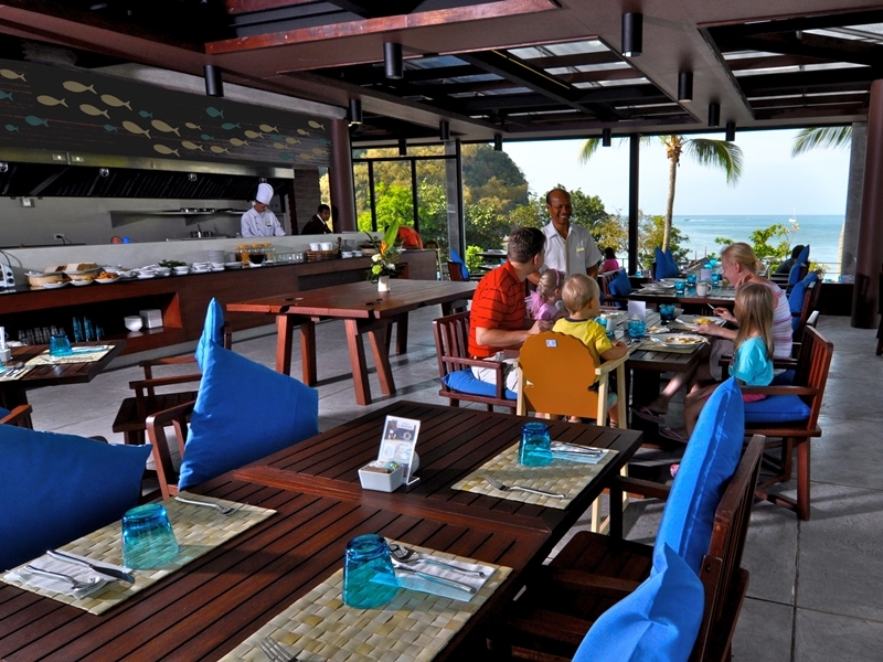 Holiday Ao Nang Beach Resort