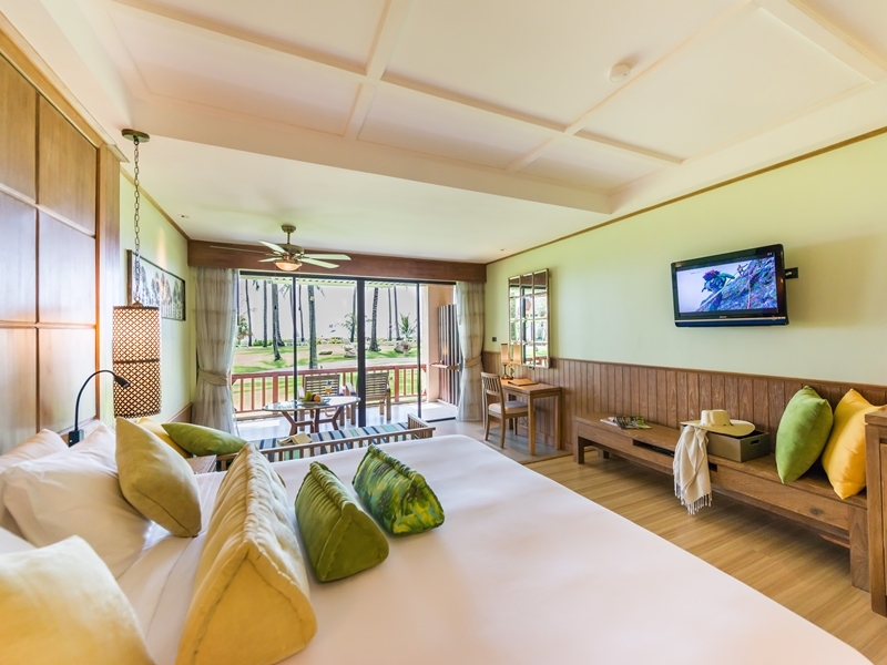 Katathani Phuket Beach Resort