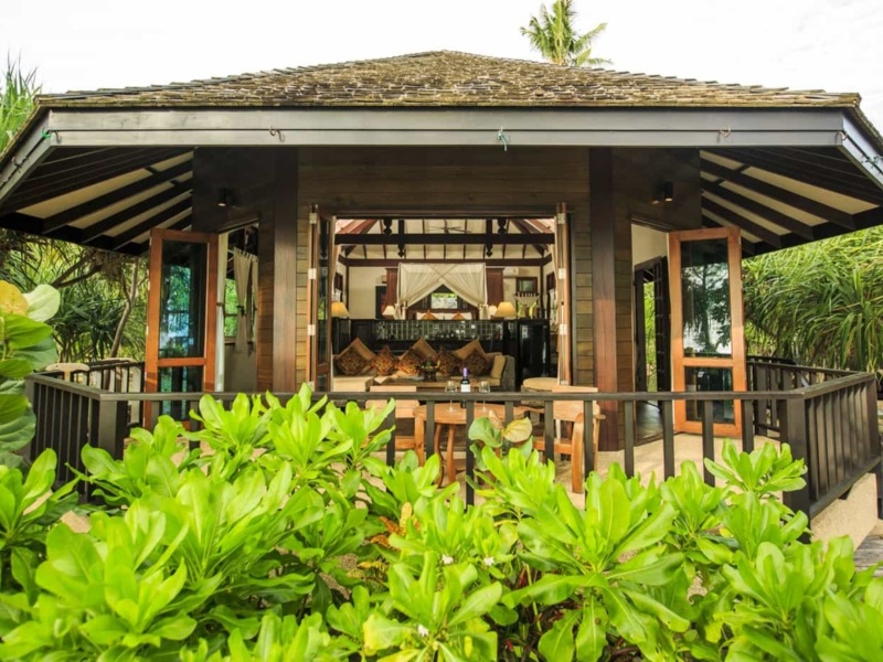 Koh Jum Beach Villas