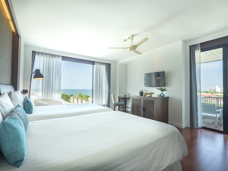 Loligo Resort Hua Hin +A Fresh Twist By Let’s Sea