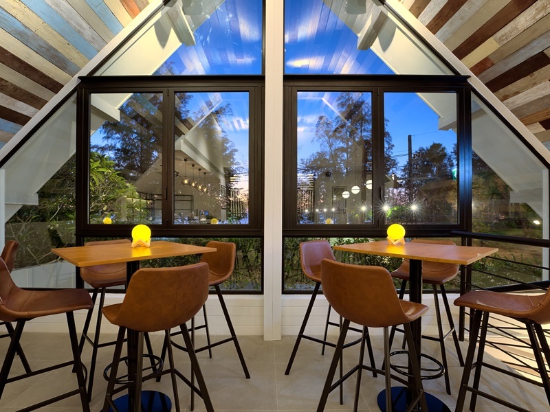 Outrigger Surin Beach Resort