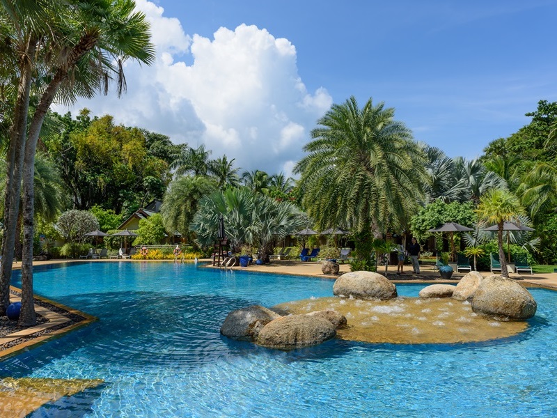 Paradox Resort Phuket (F.Movenpick Resort & Spa Karon Beach)