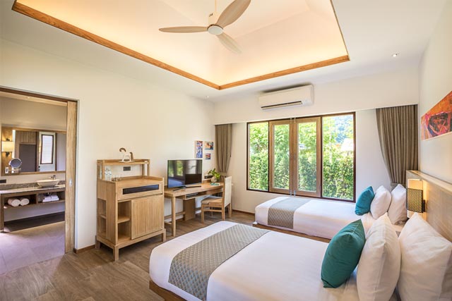 SAii Phi Phi Island Village