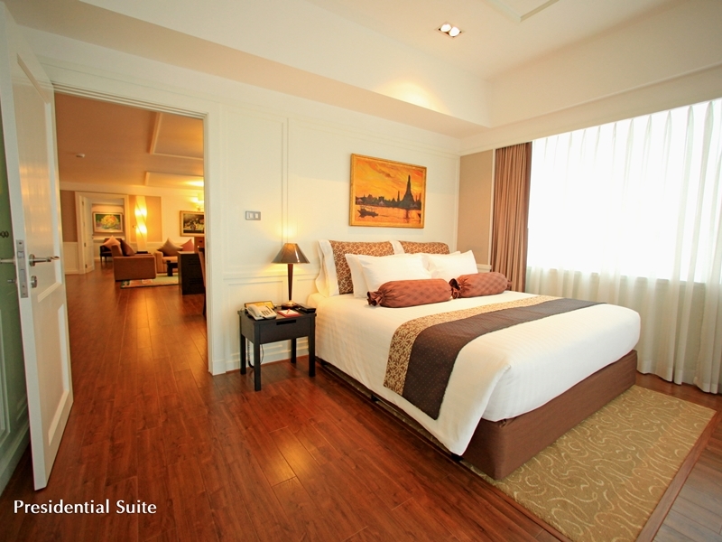 Ramada Plaza by Wyndham Bangkok Menam Riverside