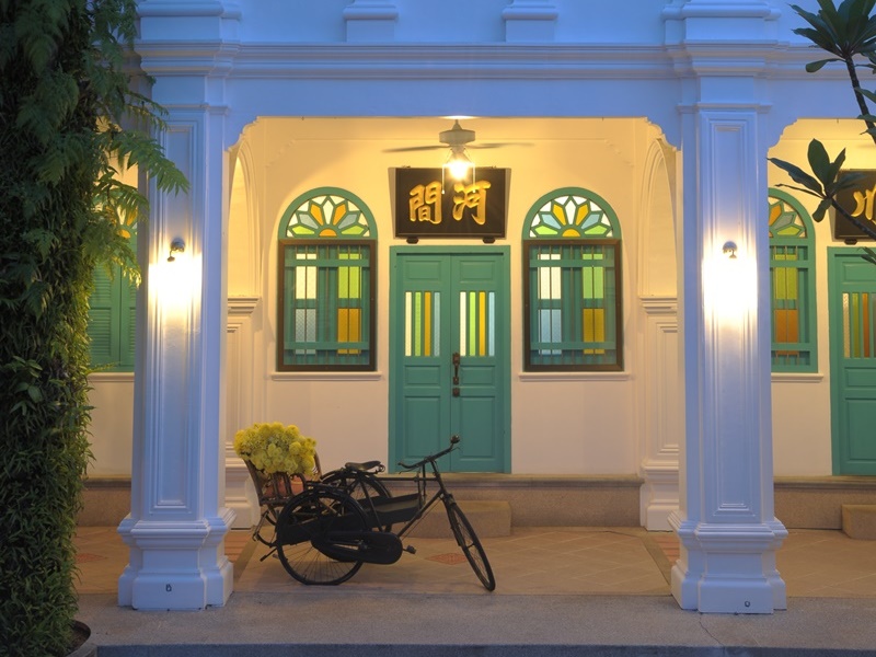 The Old Phuket Karon Beach Resort