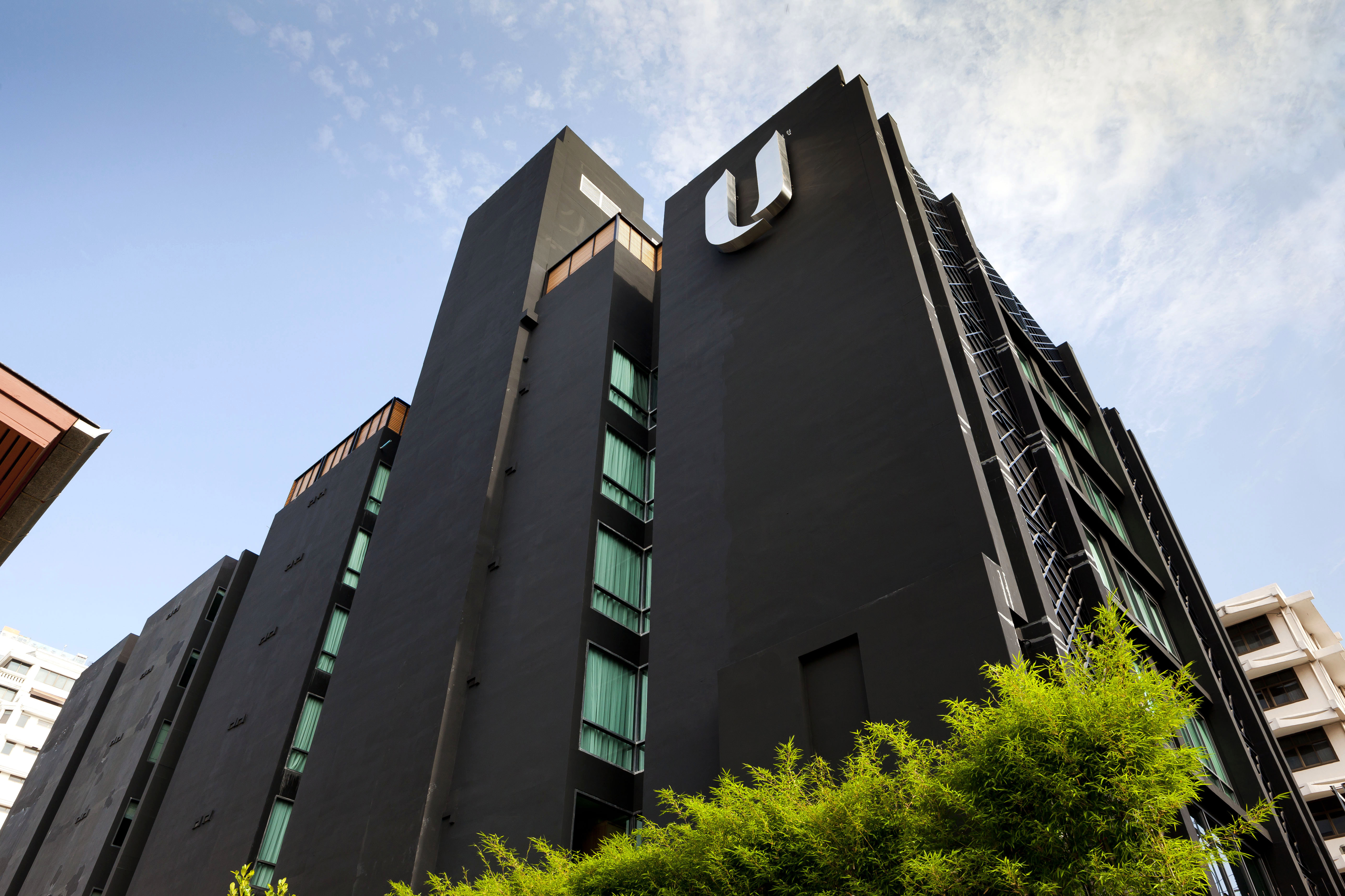 RakYim Siam (F. Maitria Mode Sukhumvit 15)