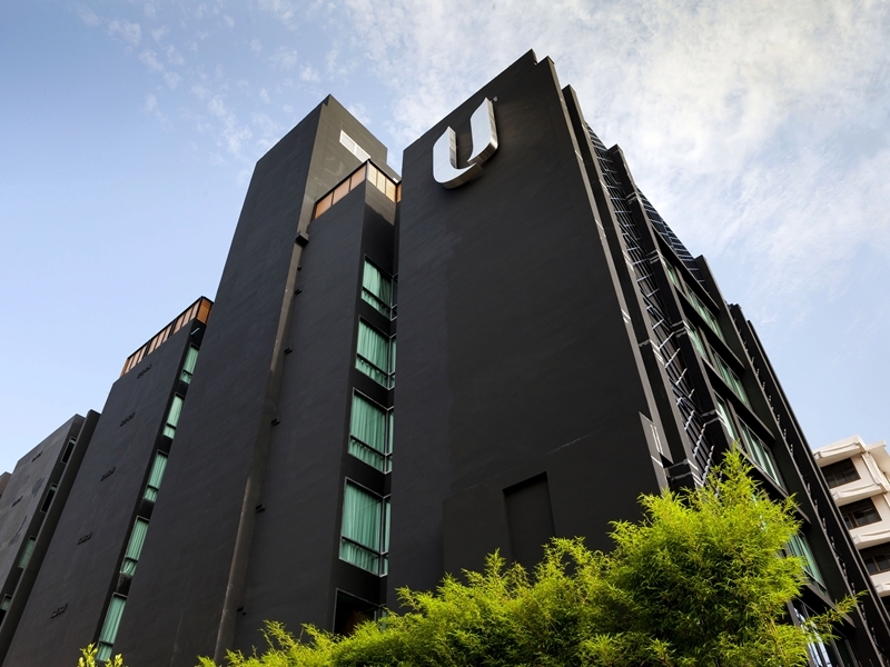 RakYim Siam (F. Maitria Mode Sukhumvit 15)