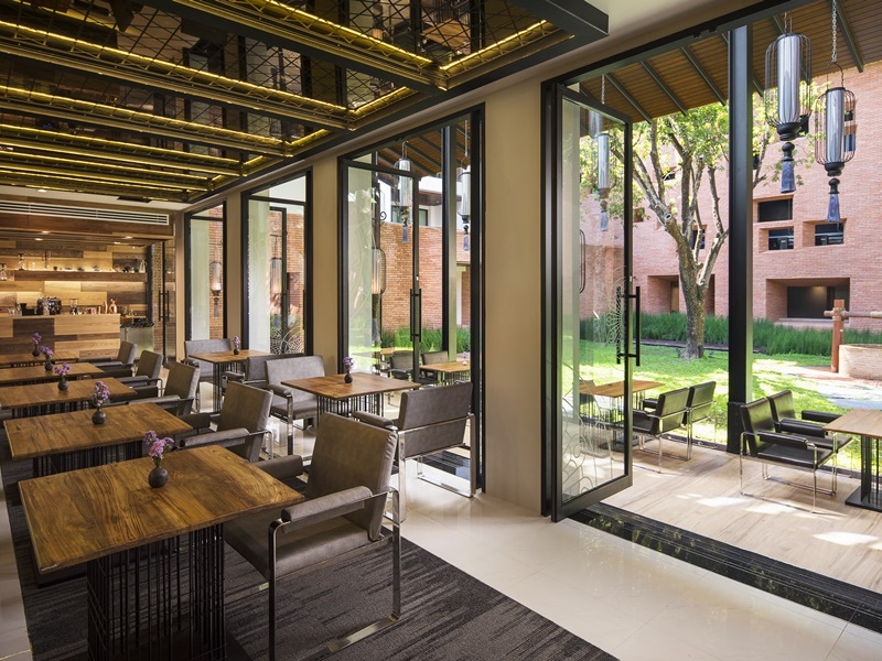 Cross Chiang Mai Riverside