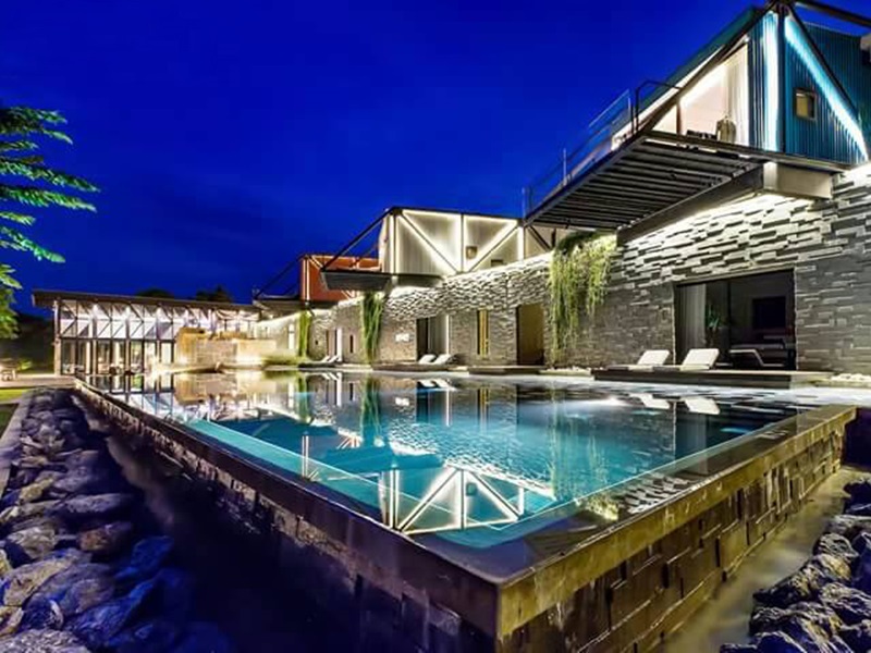 The Xcape River Kwai (F. Cross River Kwai)