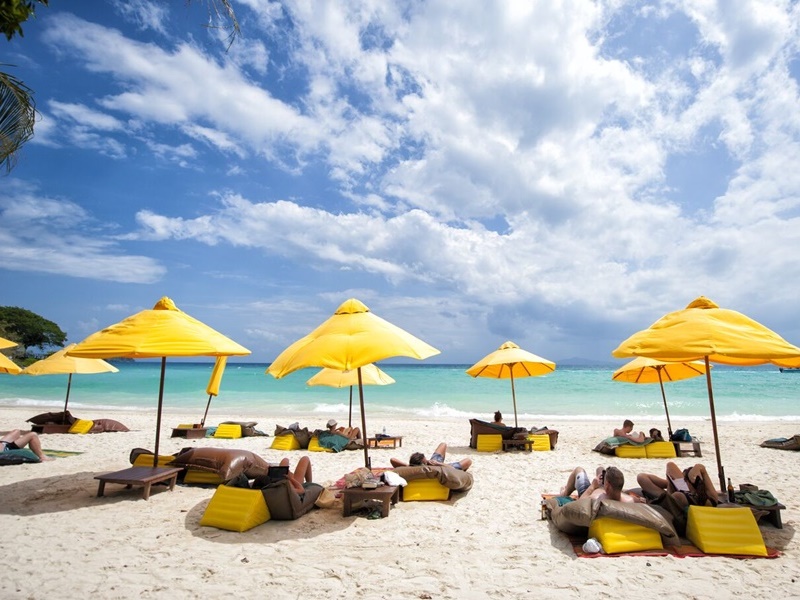 Outrigger Phi Phi Island Resort (F.Zeavola Resort)