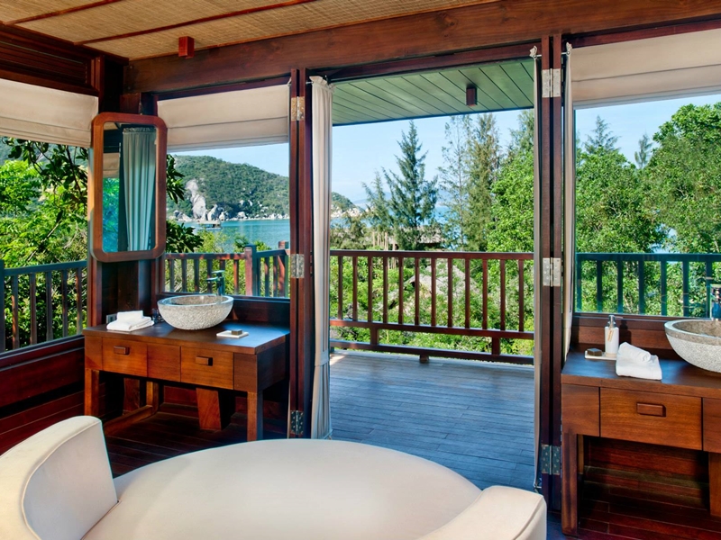 L’Alya Ninh Van Bay