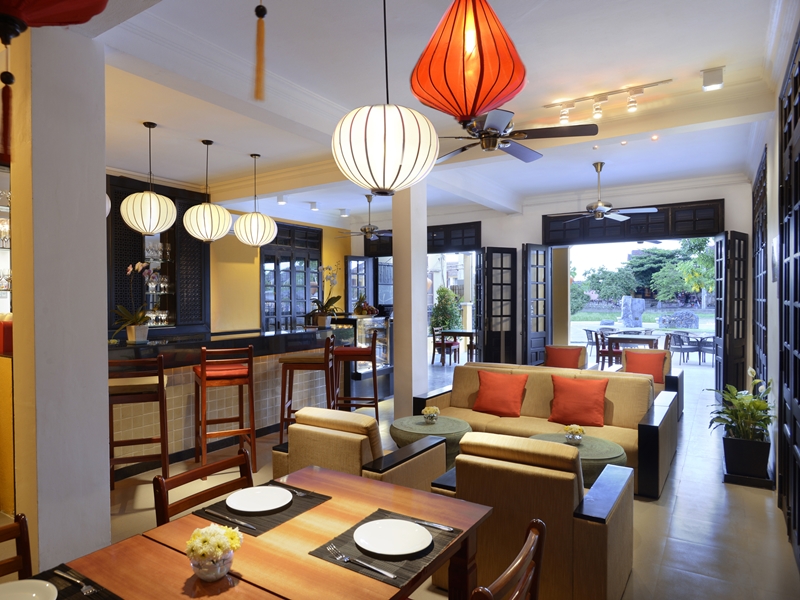 Banyan Tree Lang Co