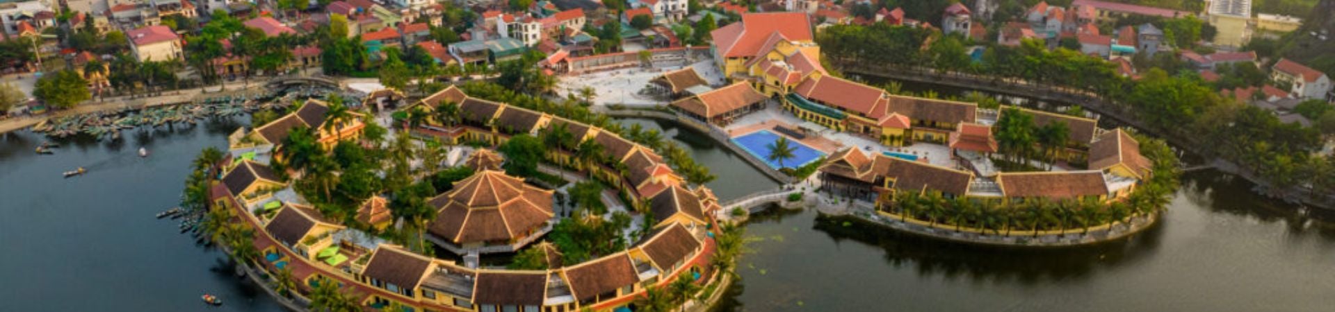 Emeralda Resort Tam Coc