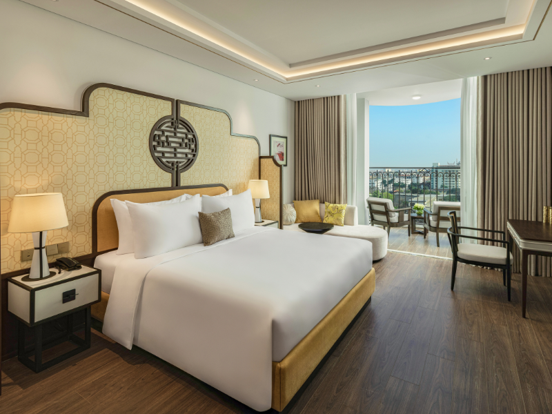 Grand Royal Riverside Hue