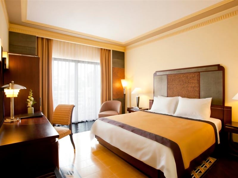 Azerai La Residence Hue