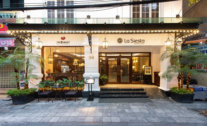 La Siesta Classic Ma May