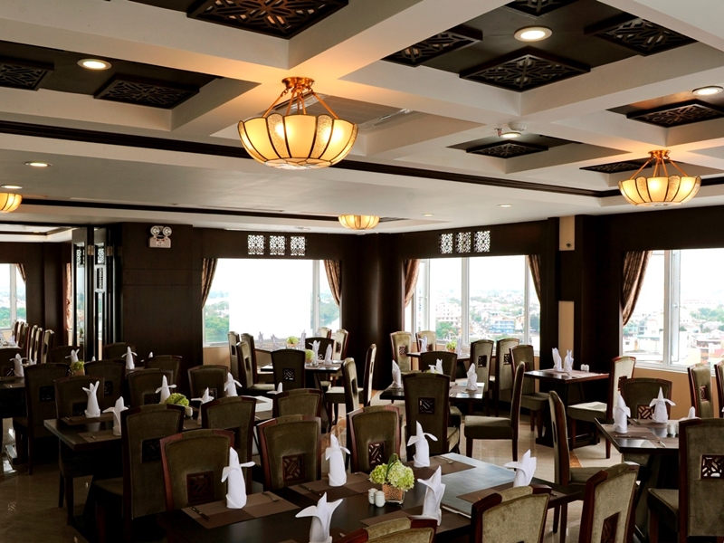 Moonlight Hotel Hue