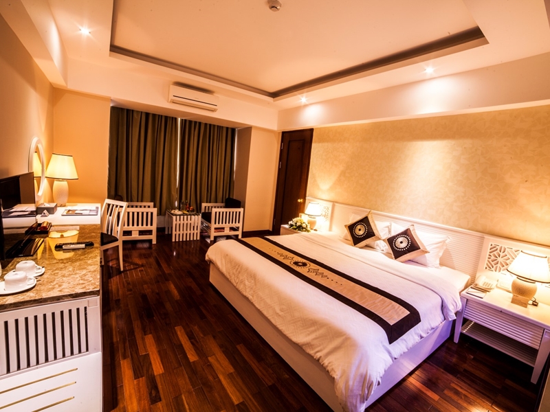 Moonlight Hotel Hue