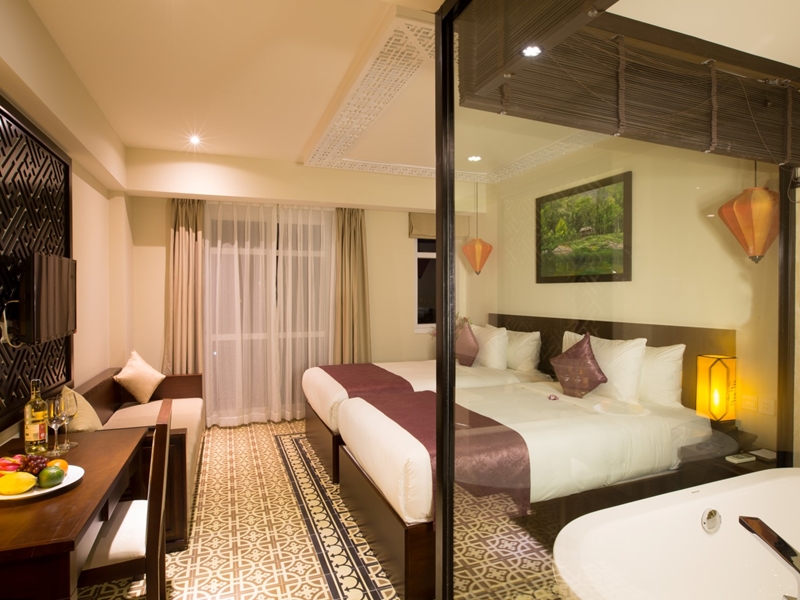 Royal Riverside Hoi An Hotel