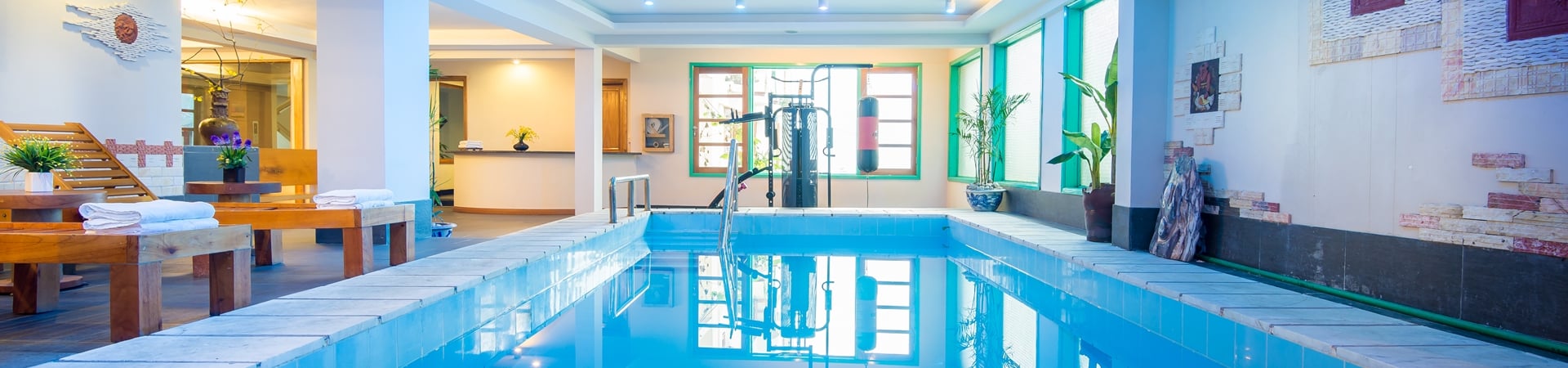 Sunny Mountain Hotel