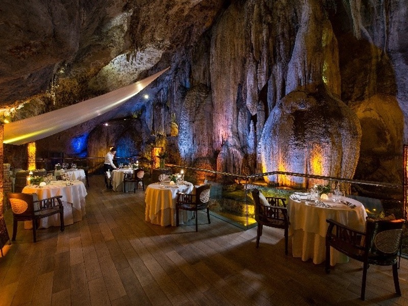 Luxury Hotsprings Eco Retreat