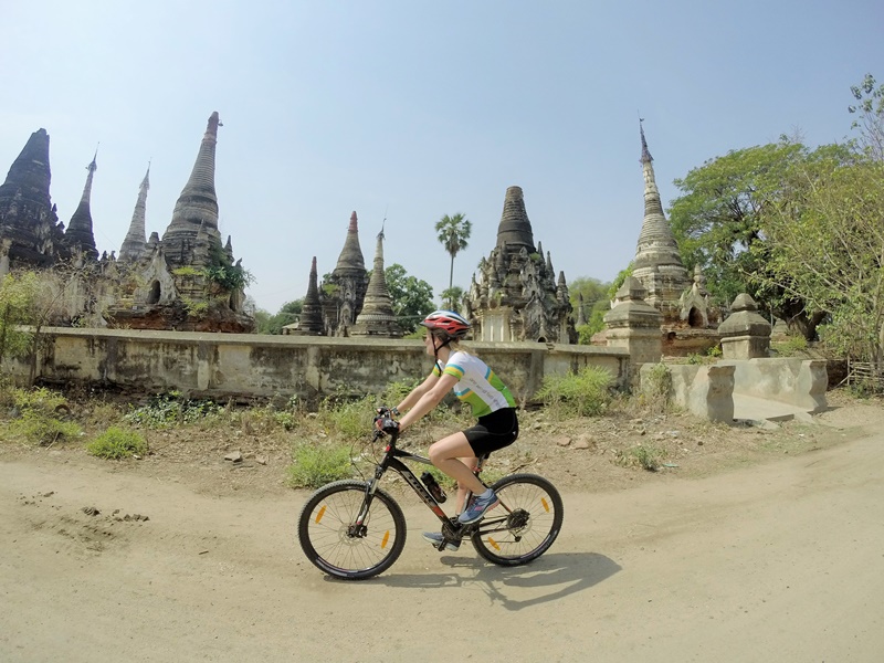 Cycling Middle Burma, Mandalay to Bagan
