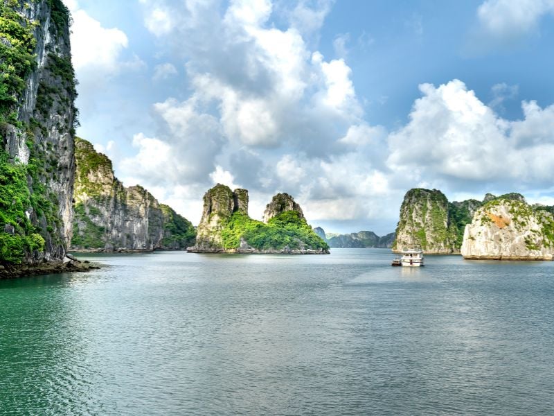  Indochina Unplugged Unveiling Asia for Teens
