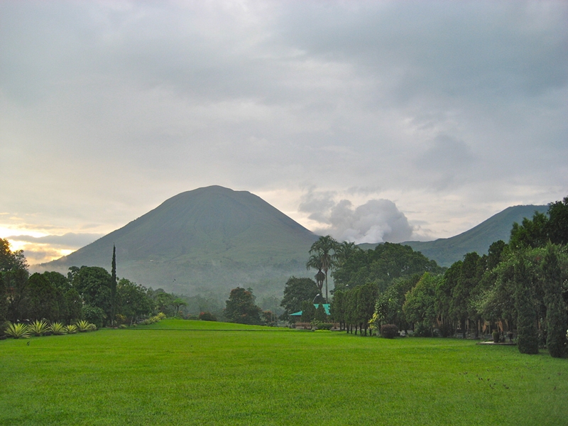 North Sulawesi Culture, Wildlife and Beach