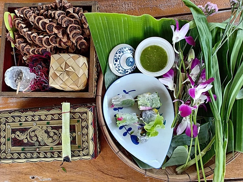 Carbon Friendly Rail-Ride Through Thailand