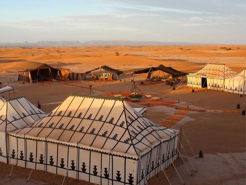 Desert Luxury Camp Erg Chiggaga