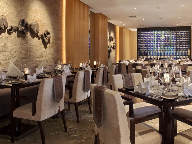 Hilton Luxor Resort & Spa