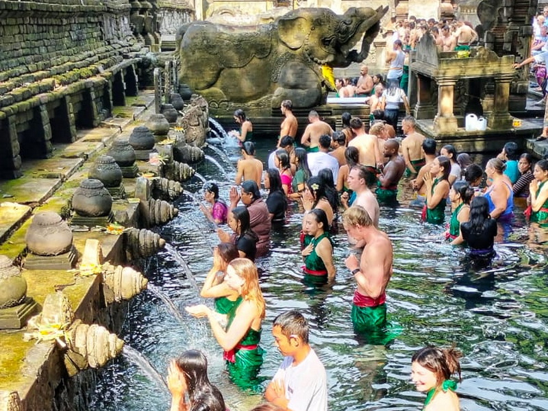 Short Bali Roundtrip