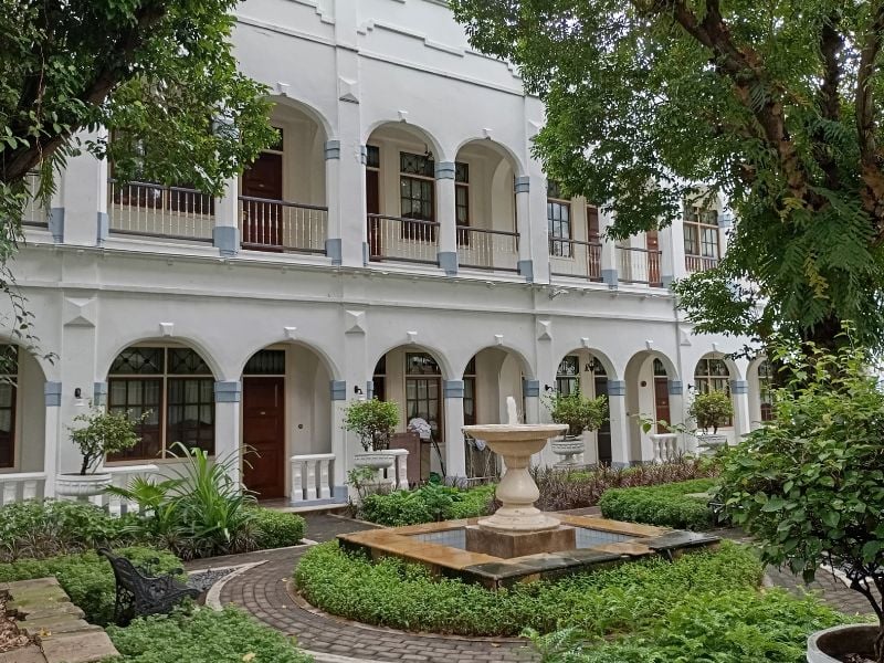 Tracing Java’s Architectural Legacies