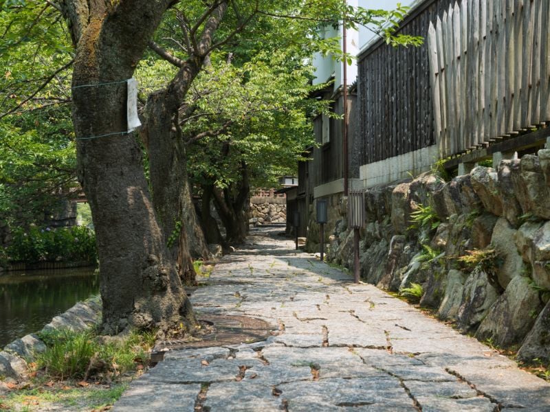 Japan’s Triangle Ride