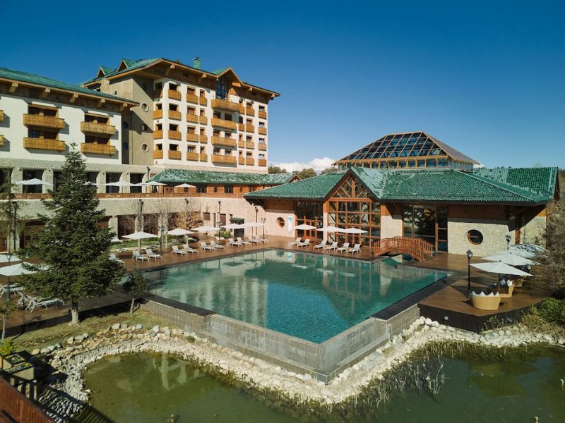 Michlifen Resort & golf