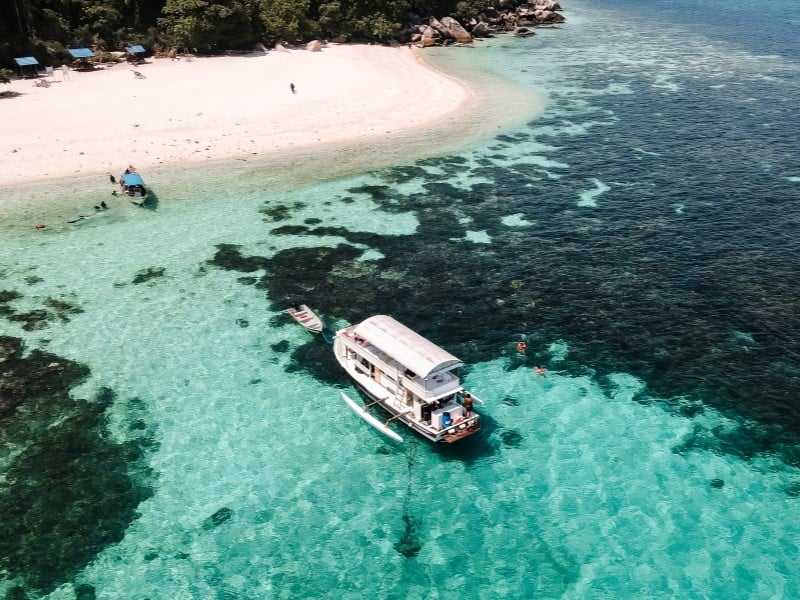 Sailing Intro to Tioman Island